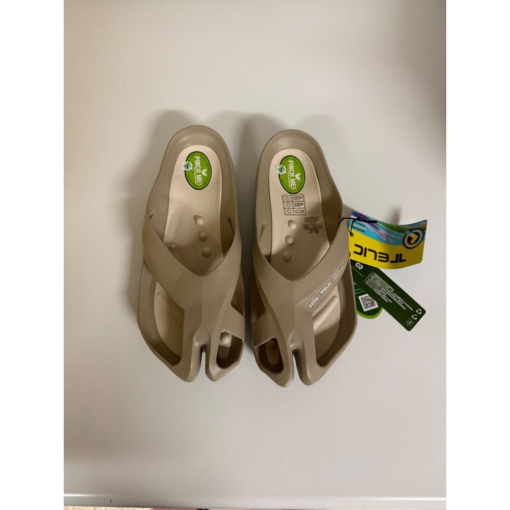 Telic SiliComfy Recovery Sandals Split Toe Khaki Tan Men 6 Women 8 NWT